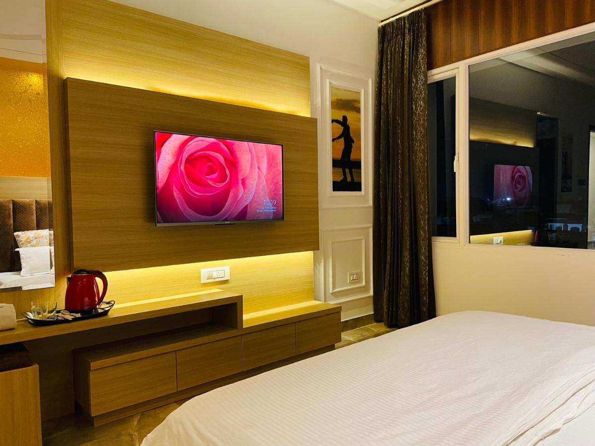 Holidayvilla & Suites Amritsar- Green Avenue Екстериор снимка