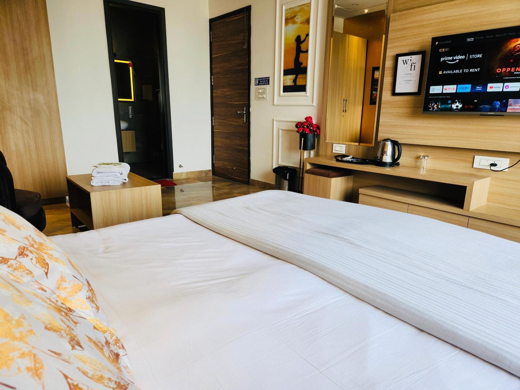 Holidayvilla & Suites Amritsar- Green Avenue Екстериор снимка