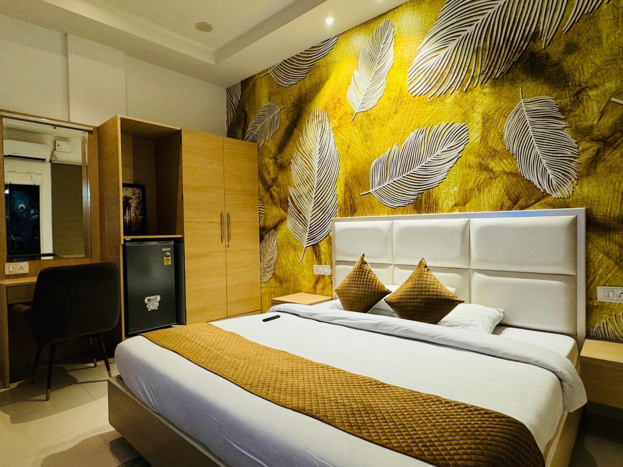 Holidayvilla & Suites Amritsar- Green Avenue Екстериор снимка